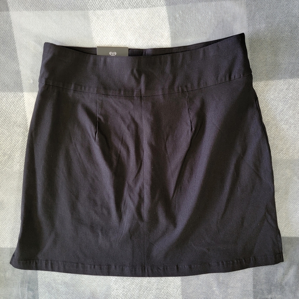 NWT Raffaella Black Skort Stretchy Neutral Casual Pull On Comfort Size Medium